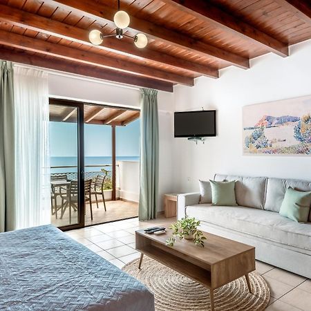 Superb Apartments Kriaras Sea View In Sfakia Khóra Sfakíon المظهر الخارجي الصورة