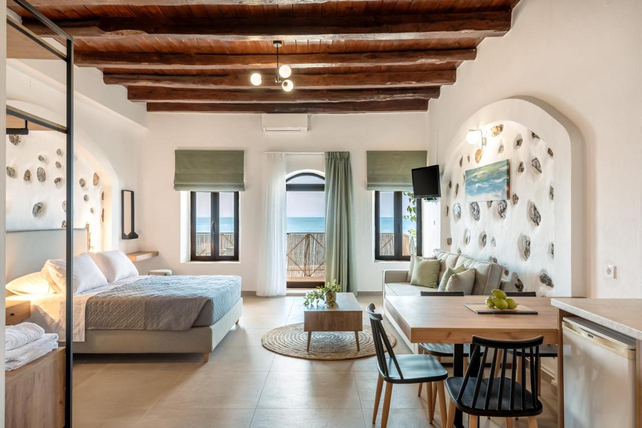 Superb Apartments Kriaras Sea View In Sfakia Khóra Sfakíon المظهر الخارجي الصورة