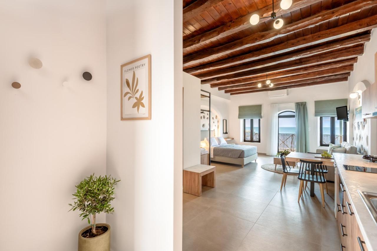Superb Apartments Kriaras Sea View In Sfakia Khóra Sfakíon المظهر الخارجي الصورة
