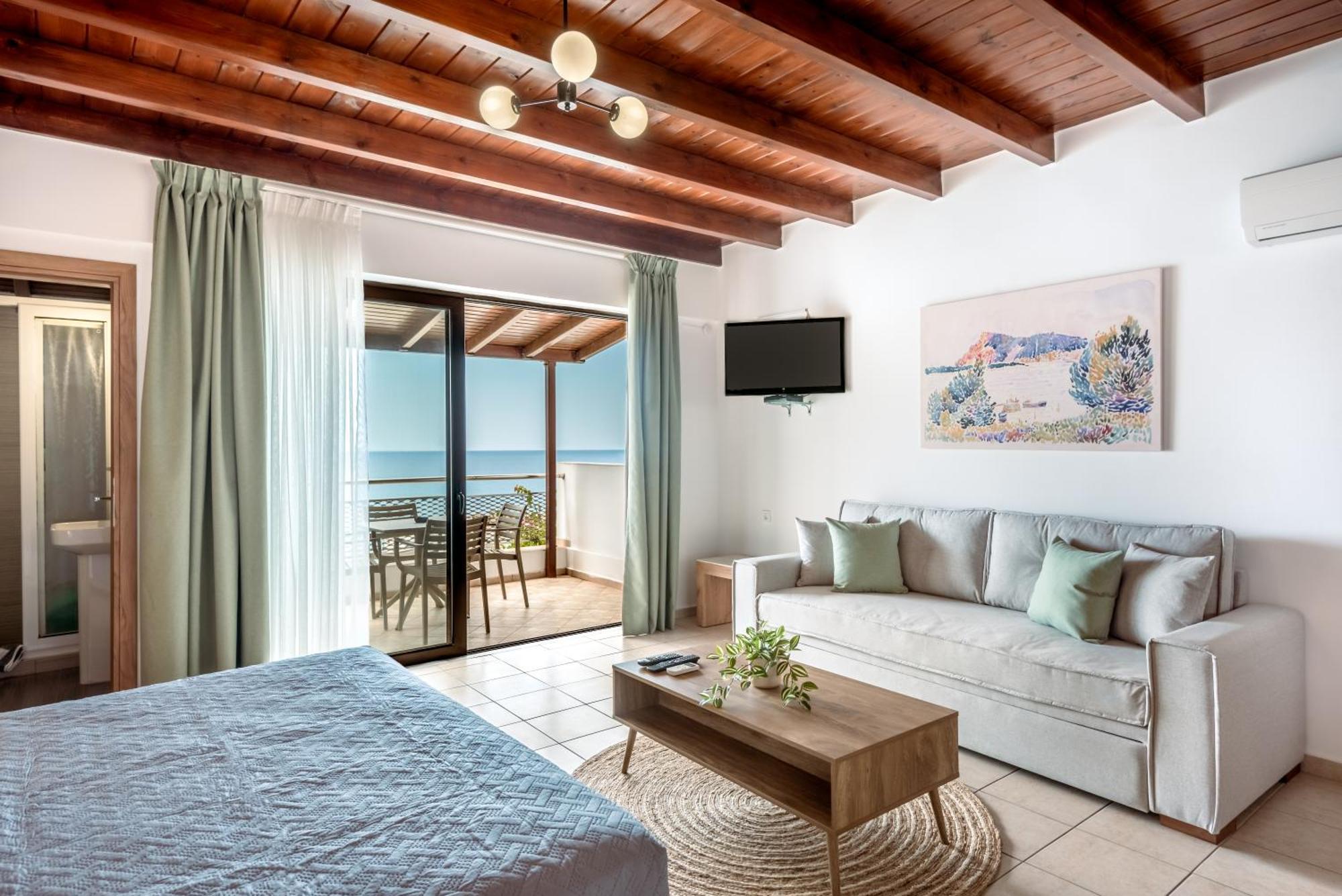 Superb Apartments Kriaras Sea View In Sfakia Khóra Sfakíon المظهر الخارجي الصورة