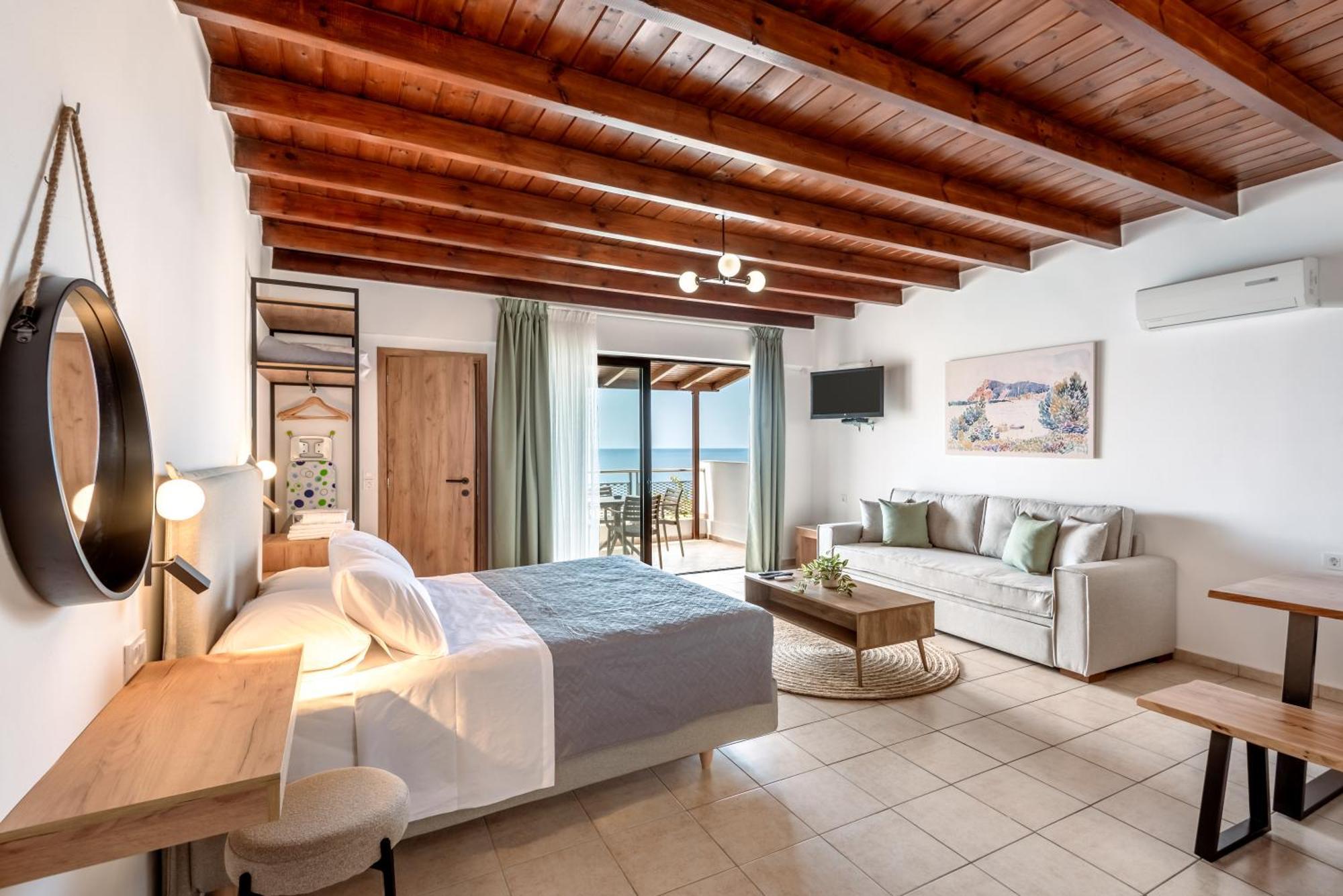 Superb Apartments Kriaras Sea View In Sfakia Khóra Sfakíon المظهر الخارجي الصورة