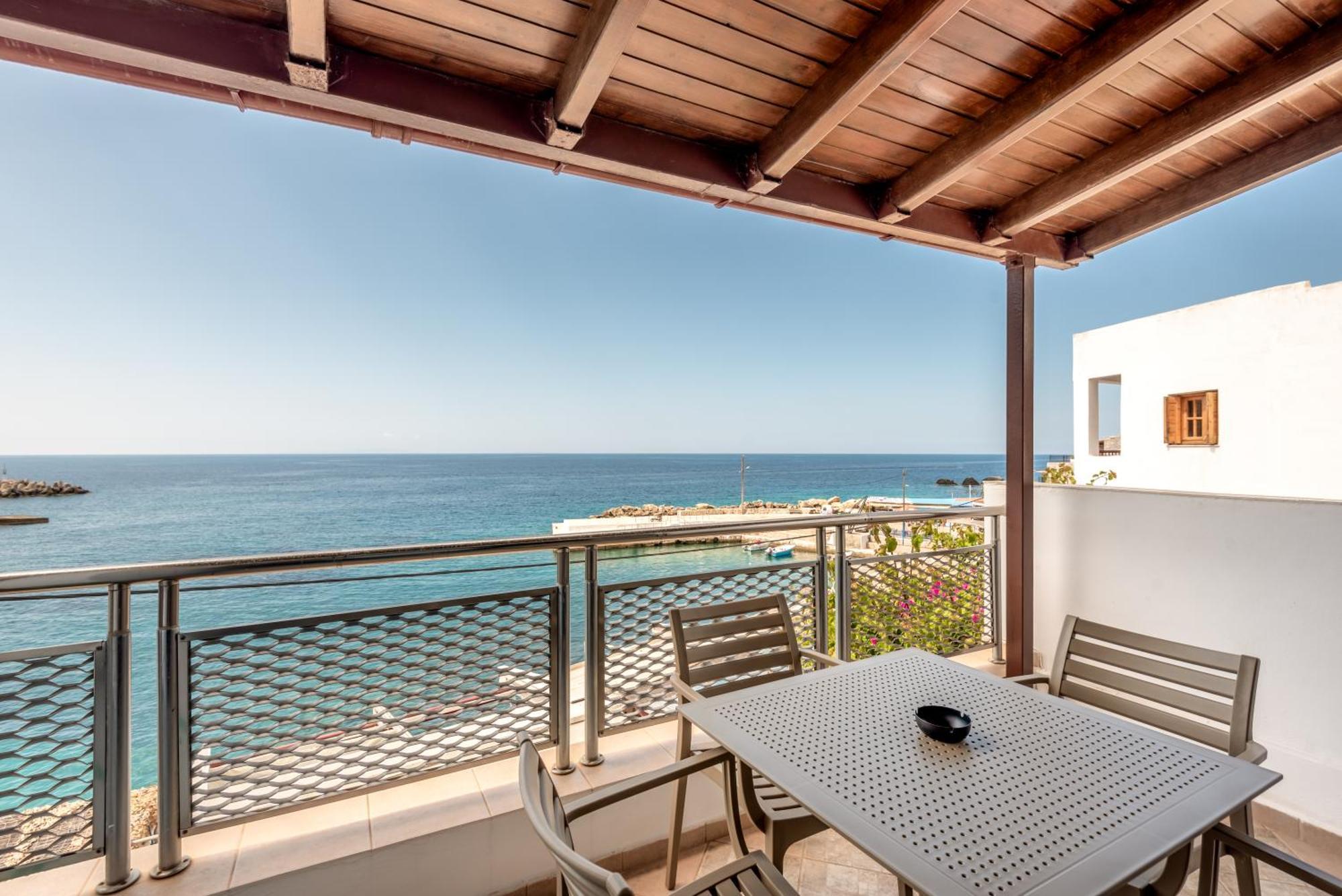Superb Apartments Kriaras Sea View In Sfakia Khóra Sfakíon المظهر الخارجي الصورة