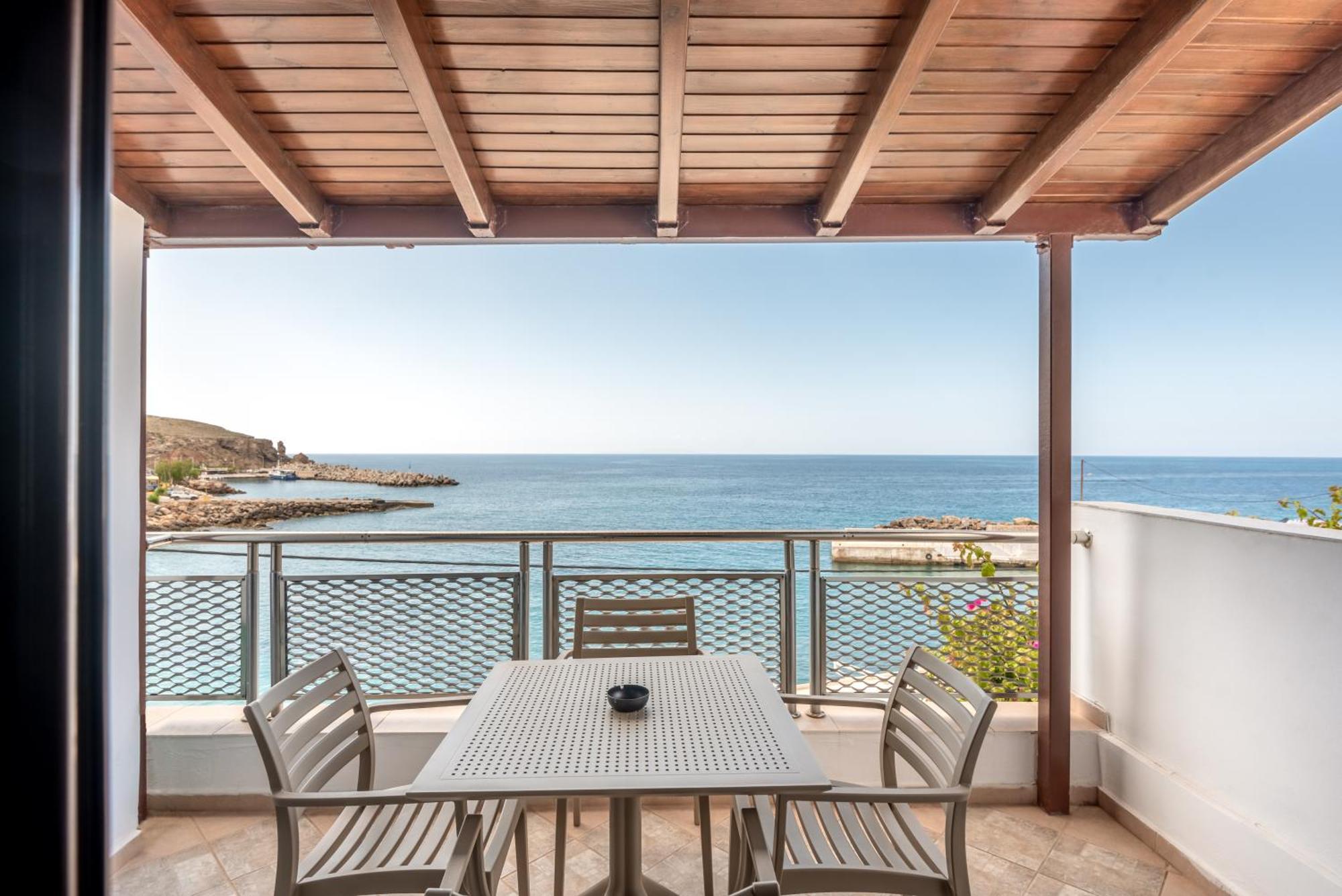 Superb Apartments Kriaras Sea View In Sfakia Khóra Sfakíon المظهر الخارجي الصورة