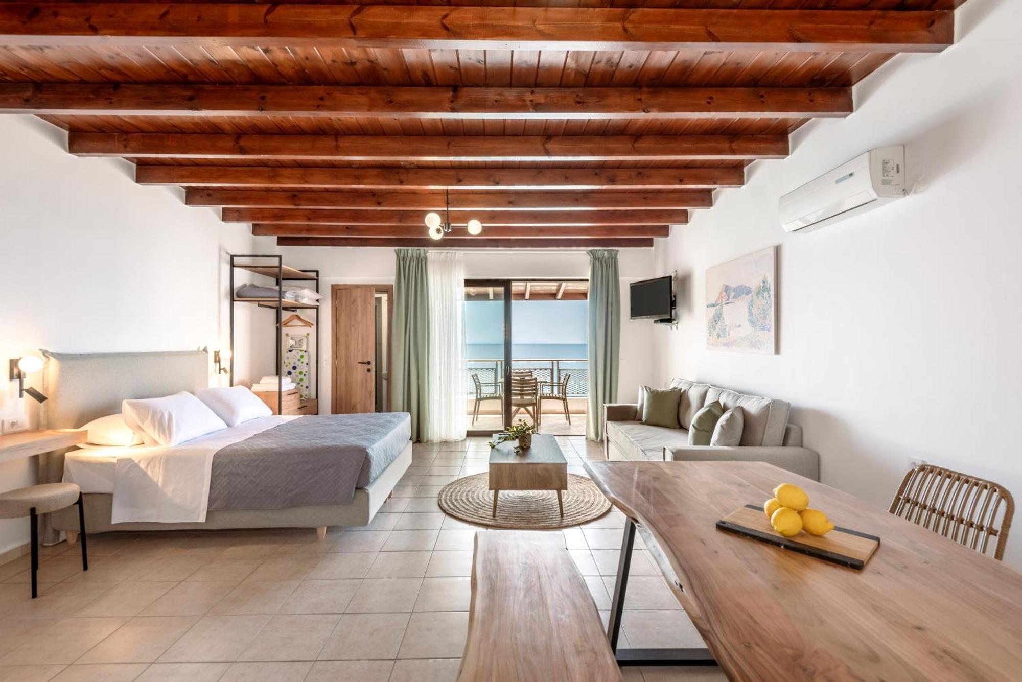Superb Apartments Kriaras Sea View In Sfakia Khóra Sfakíon المظهر الخارجي الصورة
